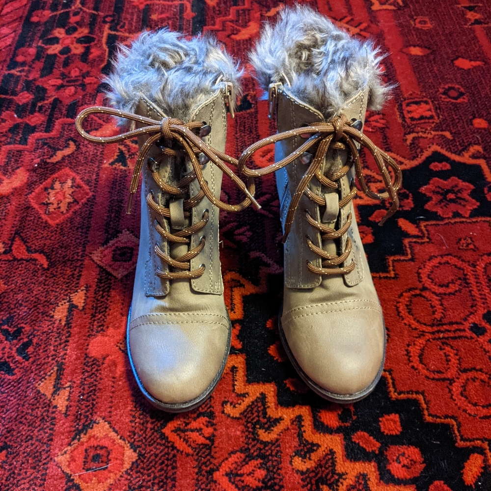 Steve Madden Watcher faux fur boots